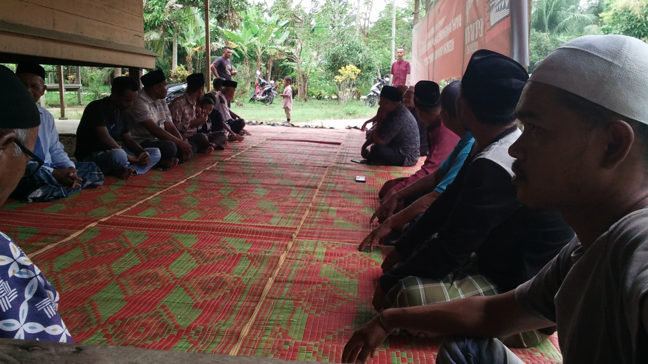Merajut Kebersamaan, Memohon Berkah Panen: Khanduri Blang di Gampong Mesjid
