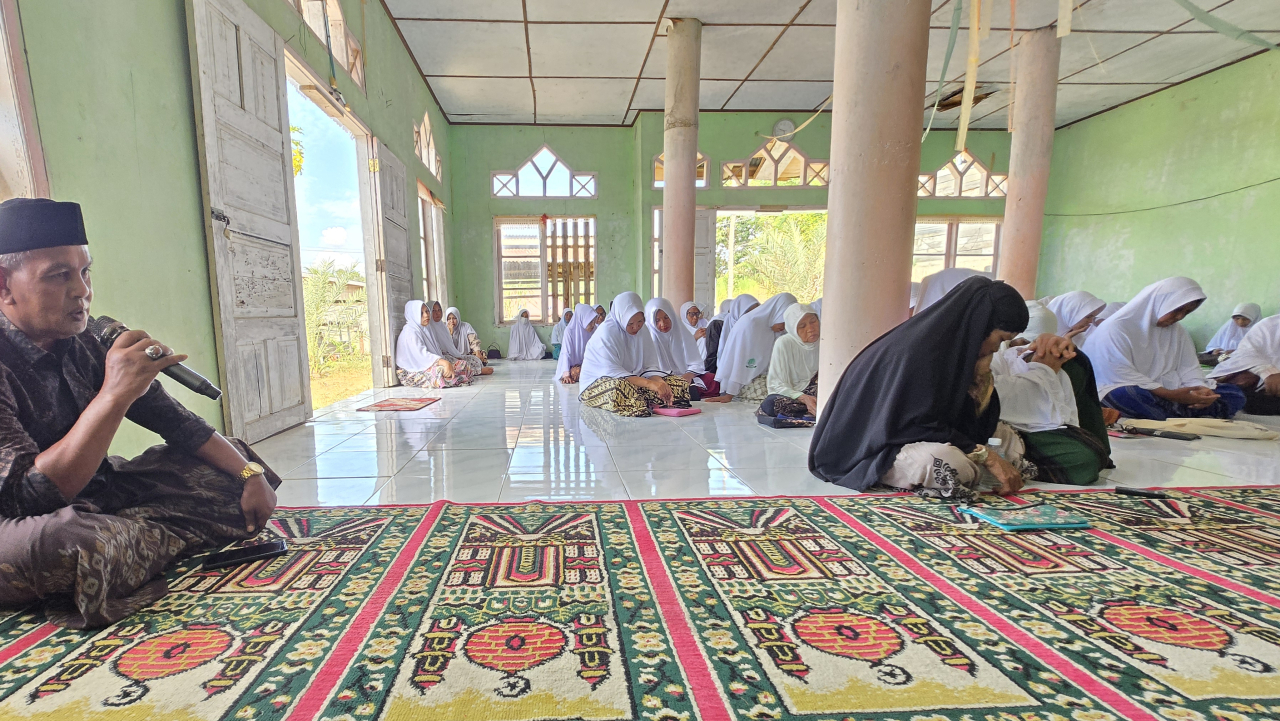 Pemerintah Gampong Gunci Gelar Pertemuan Bersama Majelis Sirul Mubtadin Sambut Maulid Nabi Muhammad SAW 1448 H