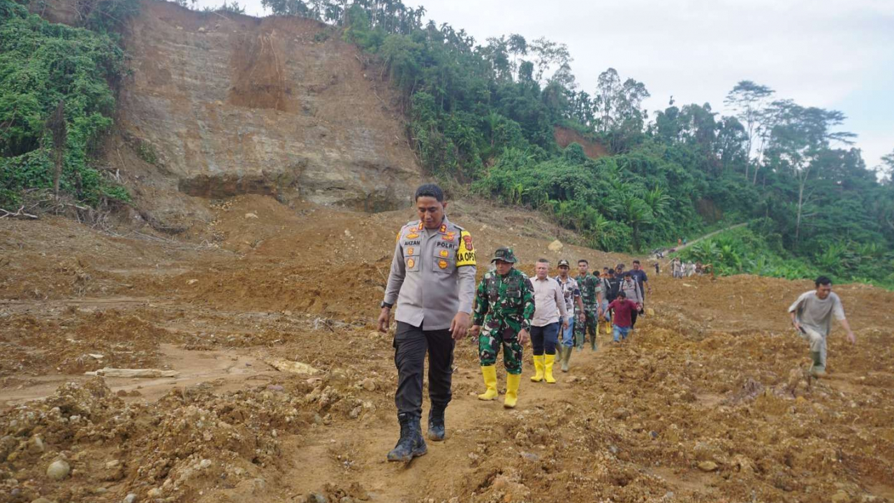 Kapolres Lhokseumawe Tinjau Gampong Gunci yang Kehilangan Dusun