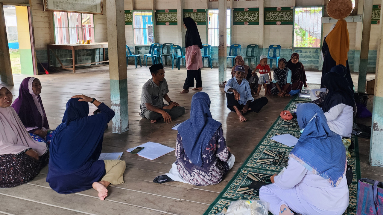 Pemerintah Gampong Gunci Sediakan Obat Gratis Untuk Masyarakat Lansia