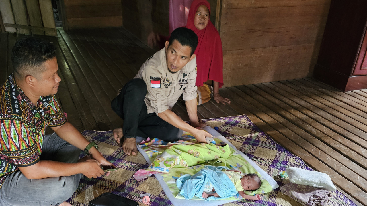 Geuchik Gunci Kunjungi Dua Balita Gazi Buruk Di Dusun Alue Meuh