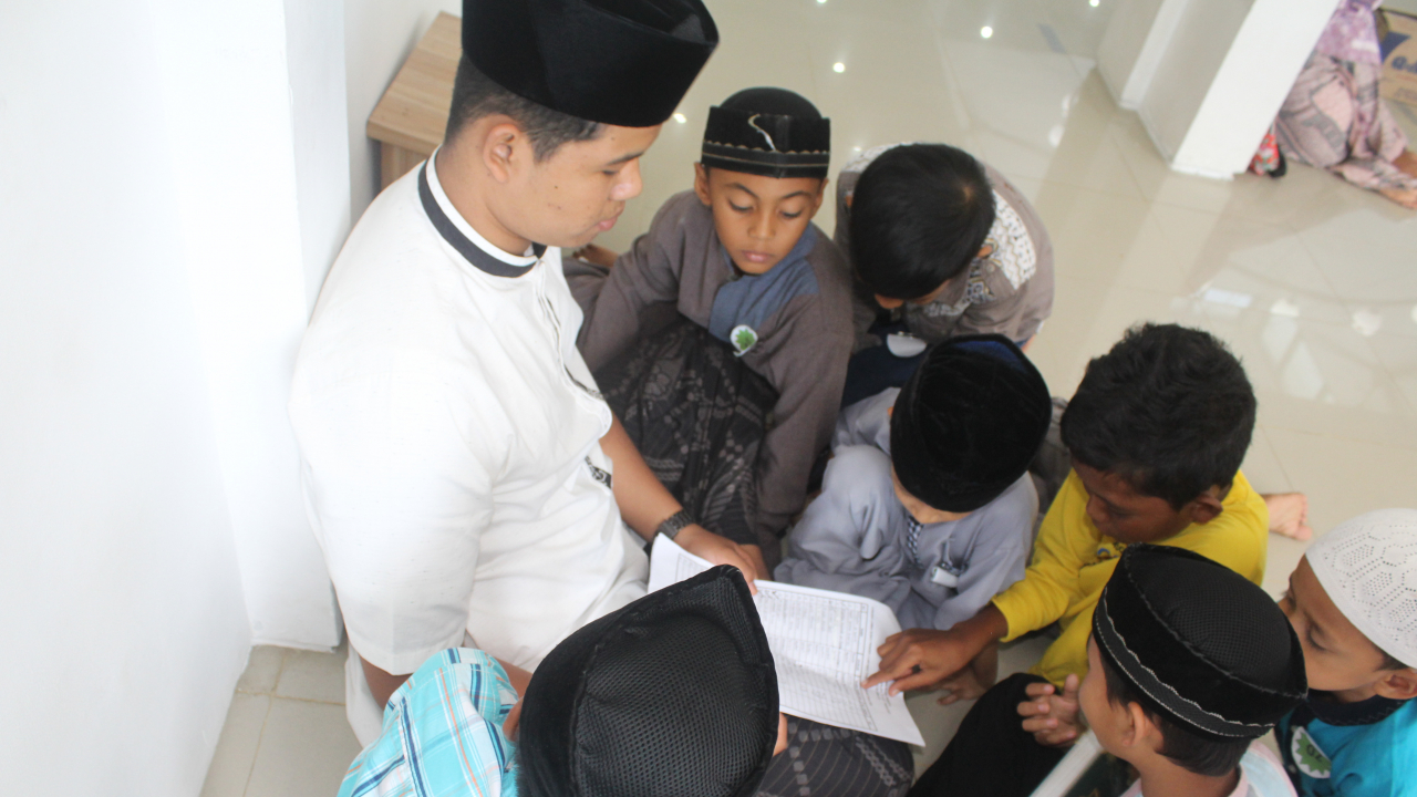 Remaja Gampong yang Berakhlak, Beragama, dan Kreatif: Pilar Masa Depan Bangsa