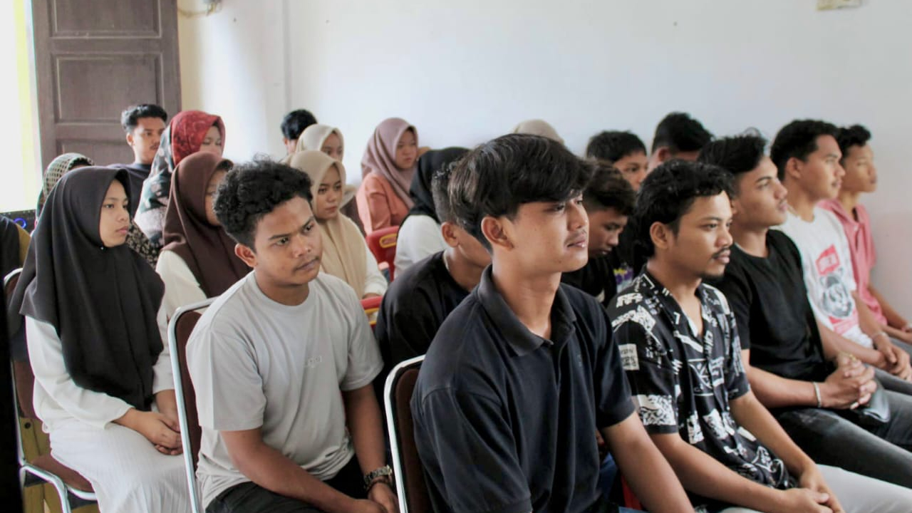 Cinta Butuh Ilmu: Remaja Gampong Krueng Raya Dapat Edukasi Sebelum Melangkah ke Pelaminan