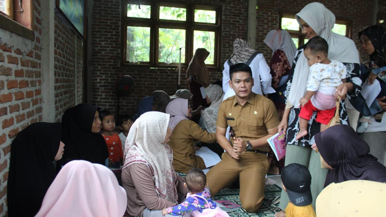 Kunjungan Kegiatan Posyandu Balita dan Posyandu Lansia di Jurong MKB
