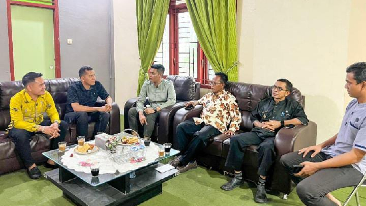 Kunjungan Silaturahmi Kepada Camat Meuraxa