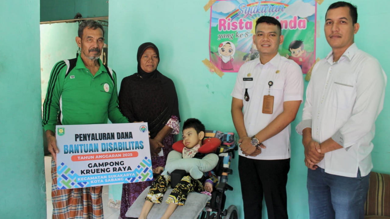 Penyaluran Bantuan Untuk Disabilitas Dan Anak Yatim "Bersama Kita Peduli, Bersama Kita Berbagi"