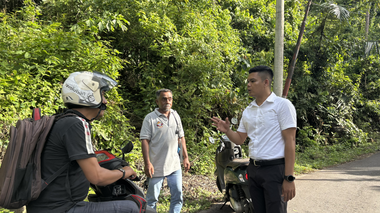 Survey Lapangan PJU, Upaya Maksimalkan Kenyamanan Warga Krueng Raya