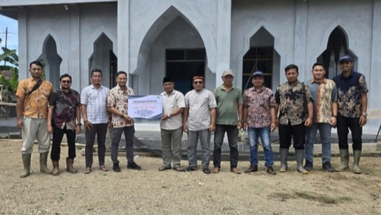 PTPN IV Unit Kebun Balap Serahkan CSR Untuk Mesjid Taqwa Muhammadiyah Desa Sake