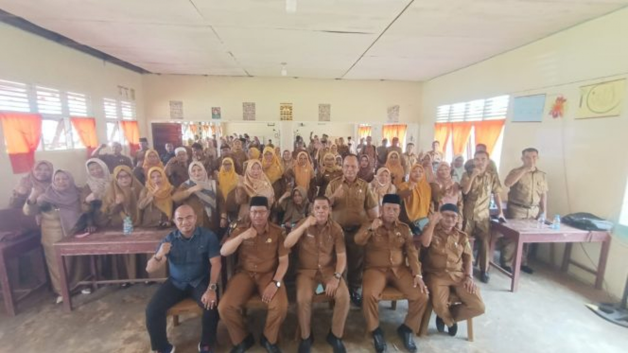 Kadisdik Madina Kunker ke Wilayah Pantai Barat