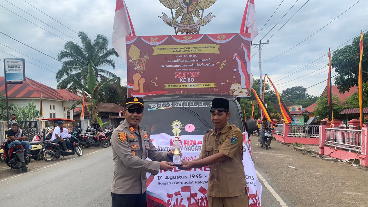 KEMERIAHAN PAWAI ALEGORIS AGUSTUS 2025