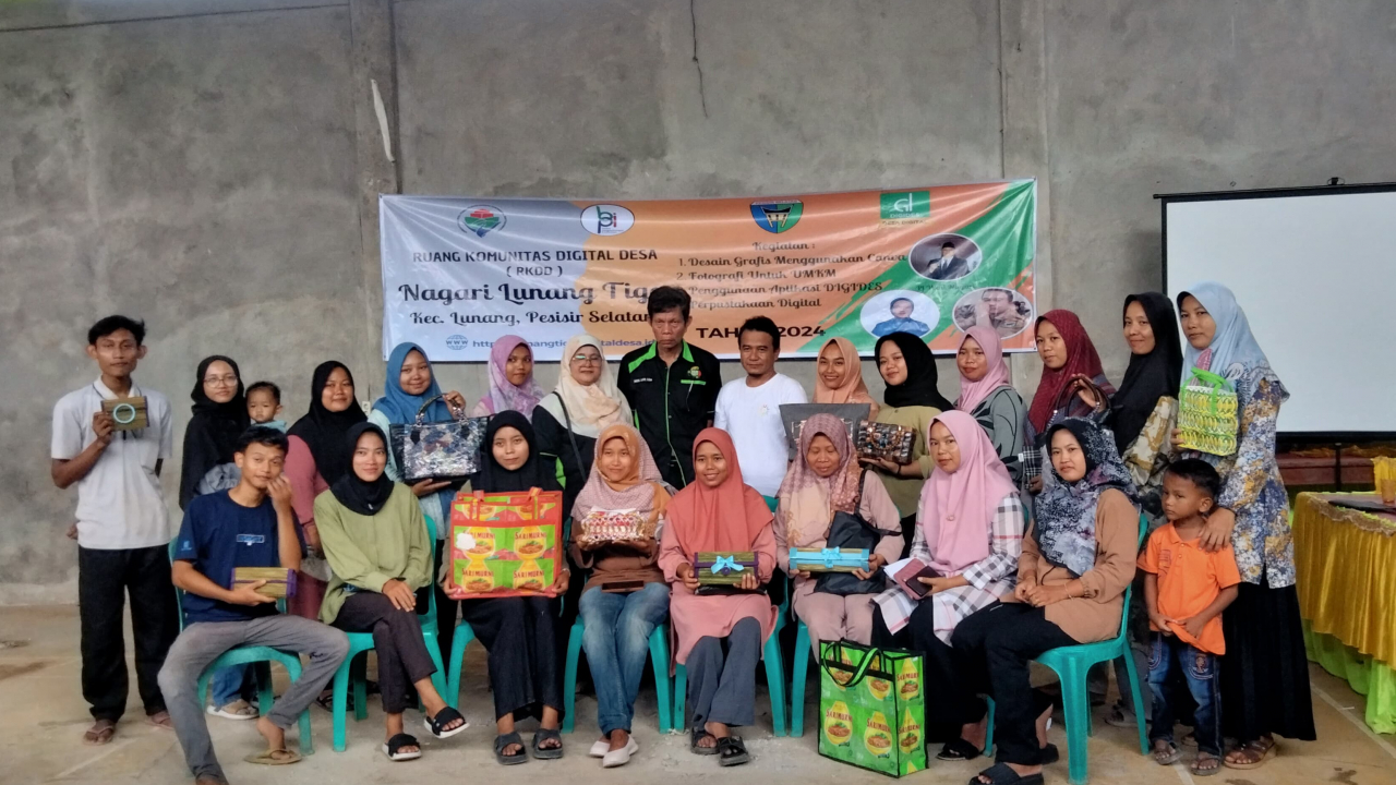 KEGIATAN RUANG KOMUNITAS DIGITAL DESA LUNANG TIGA