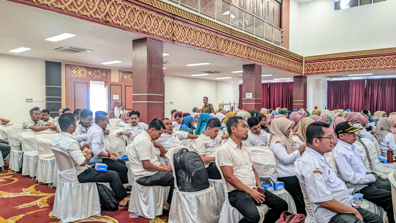 Sekretaris Nagari dan Ketua TP-PKK Nagari Hadiri Sosialisasi Permendagri No. 13 Tahun 2024 dan Launching Aplikasi Sipendana