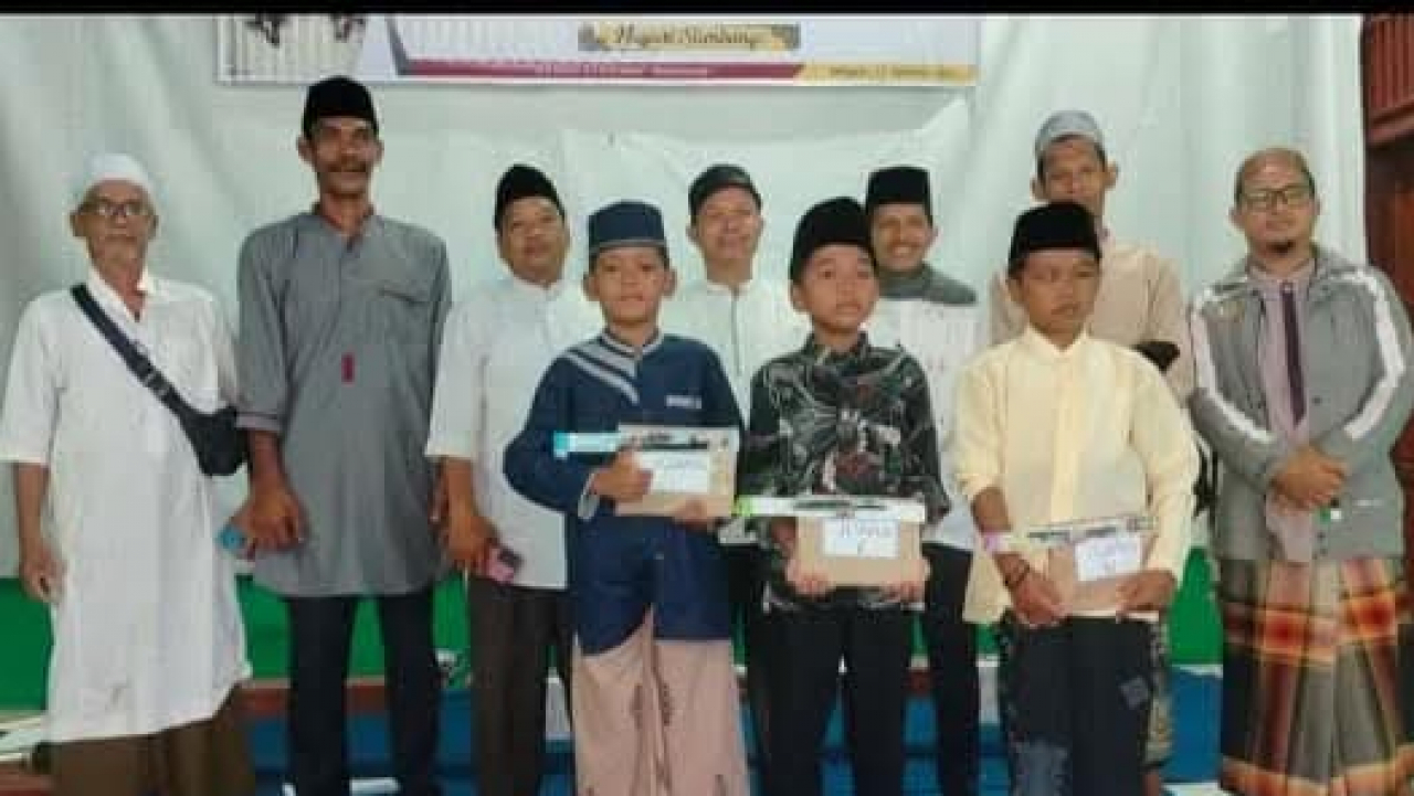 Merdunya Suara Adzan dari Air Hitam, Juara 1 di Silaut!