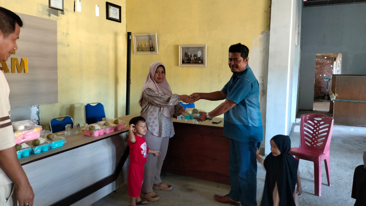 Launching Pemberian Makanan Tambahan (PMT) Anak Stunting di Nagari Air Hitam