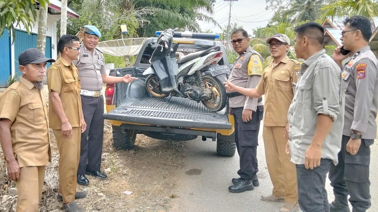 Ditemukan Terlantar di Jalinsum, Motor Vario Putih Plat Padang Diamankan Polsek Sijunjung