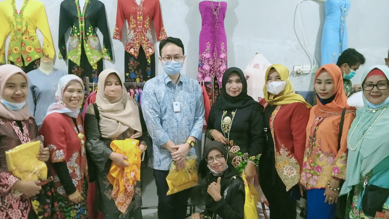 Menggali Potensi Kerajinan Bordir Nagari Koto Tangah, Simalanggang: Warisan Tradisional untuk Ekonomi Berkelanjutan"**