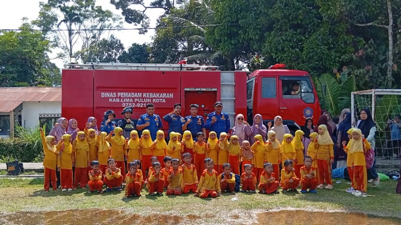 TK PAUD Pertiwi Gelar Puncak Tema Pembelajaran Bersama Damkar Kabupaten Lima Puluh Kota