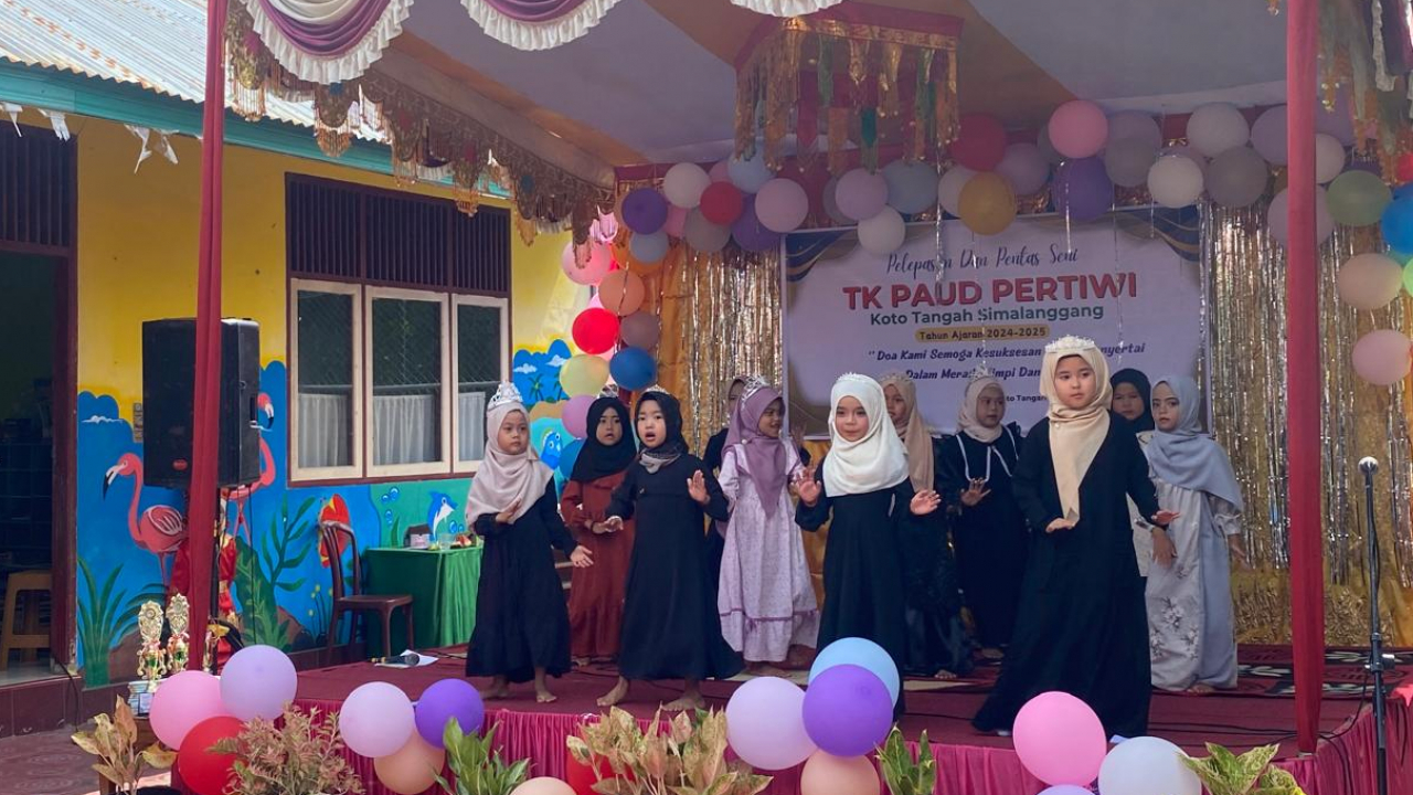 Menanam Asa, Menuai Harapan: Pelepasan Anak Didik TK PAUD Pertiwi 2025 Nagari Koto Tangah Simalanggang