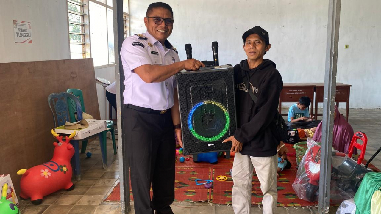 Monitoring dan Evaluasi Posyandu II Serta Penyerahan APE oleh Wali Nagari Koto Tangah Simalanggang