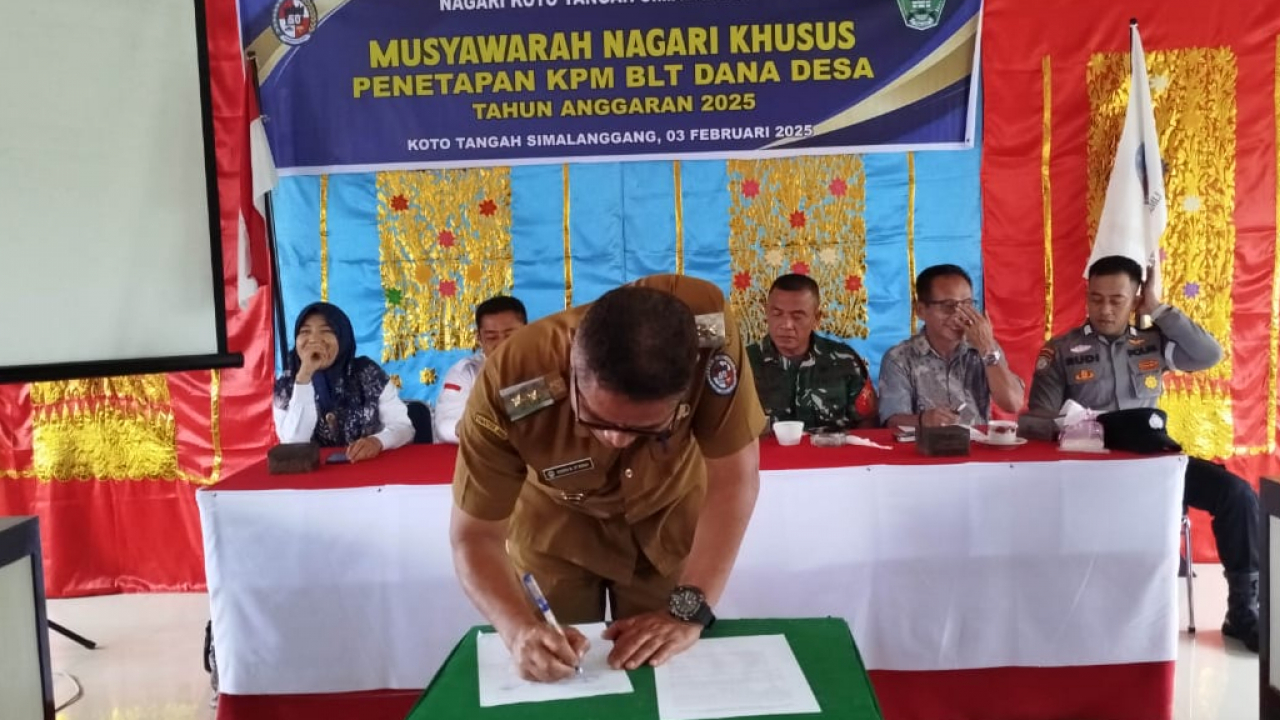 "Musyawarah Nagari Sebagai Media Penetapan Penerima BLT: Sinergi Antara Pemerintah dan Masyarakat
