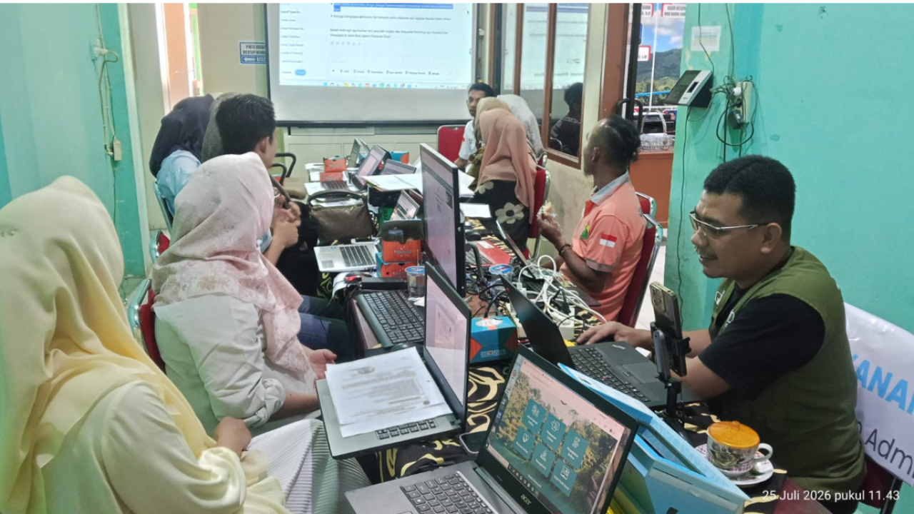Pelatihan Layanan Administrasi Digital di Nagari Sialang