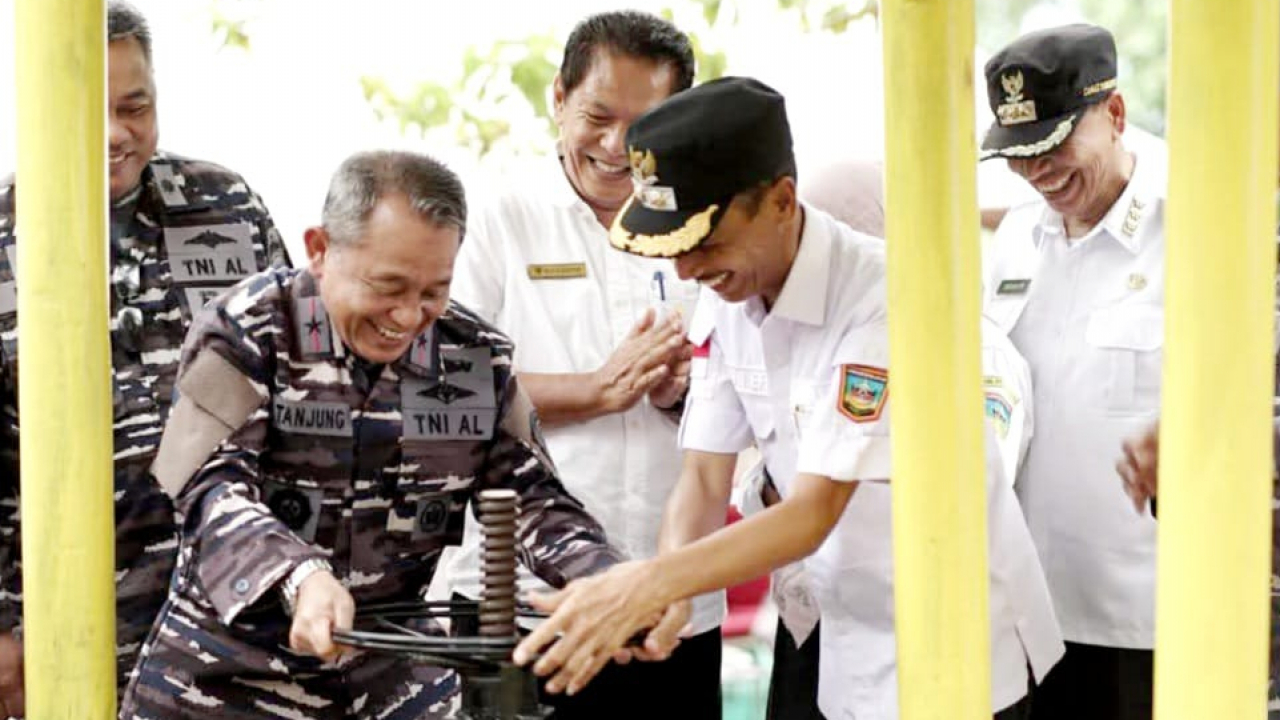 Sinergi TNI AL dan Masyarakat Nagari Sako Selatan: Irigasi Sungai Talu Resmi Berfungsi, Dukung Ketahanan Pangan Solok Selatan