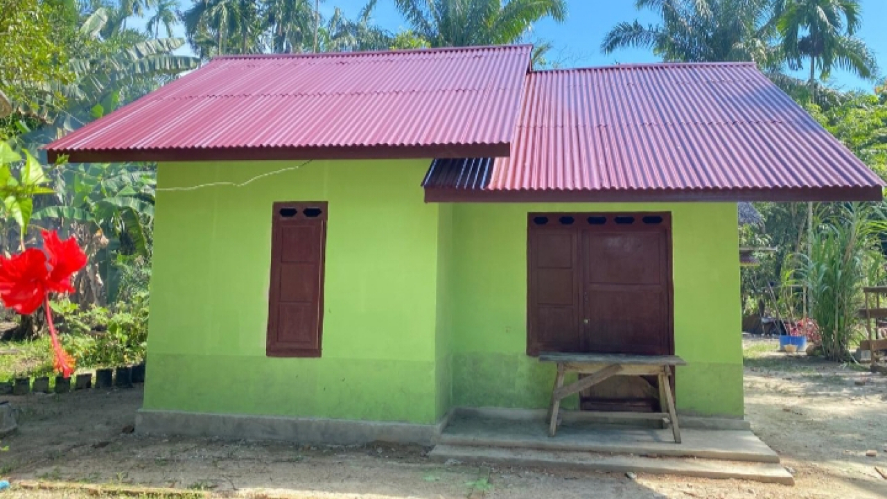 Rehabilitasi Rumah Bermasa di Desa Langkat
