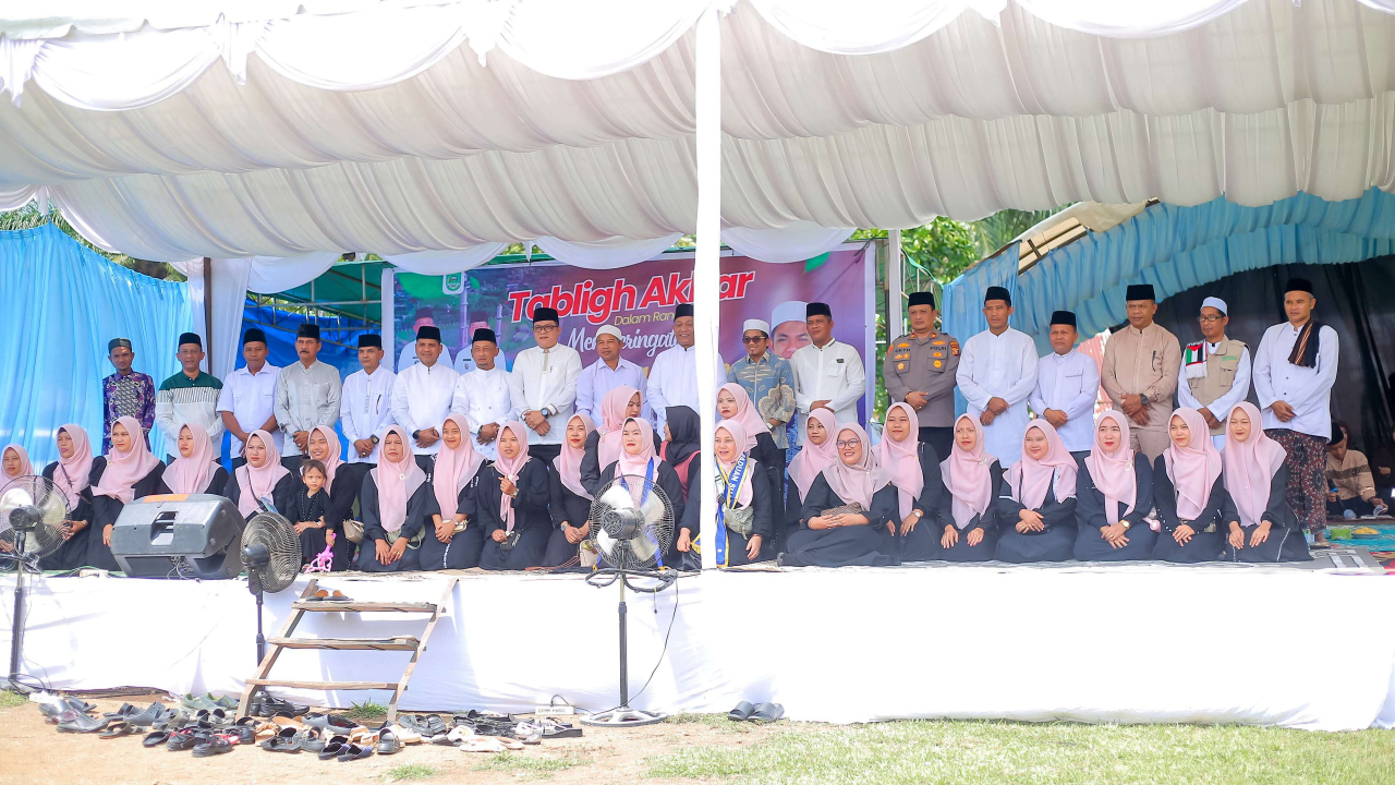 Tabligh Akbar Bersama Ustad Ucay