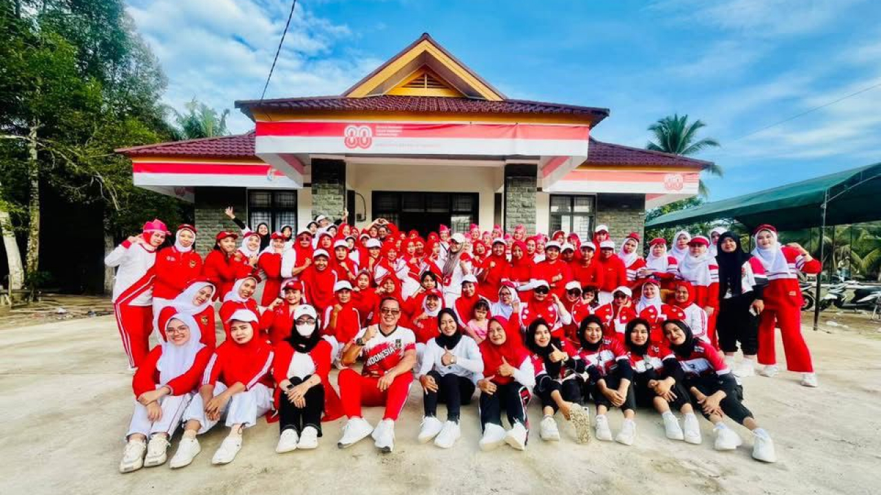 Lomba Senam Kreasi di Desa Sidodadi
