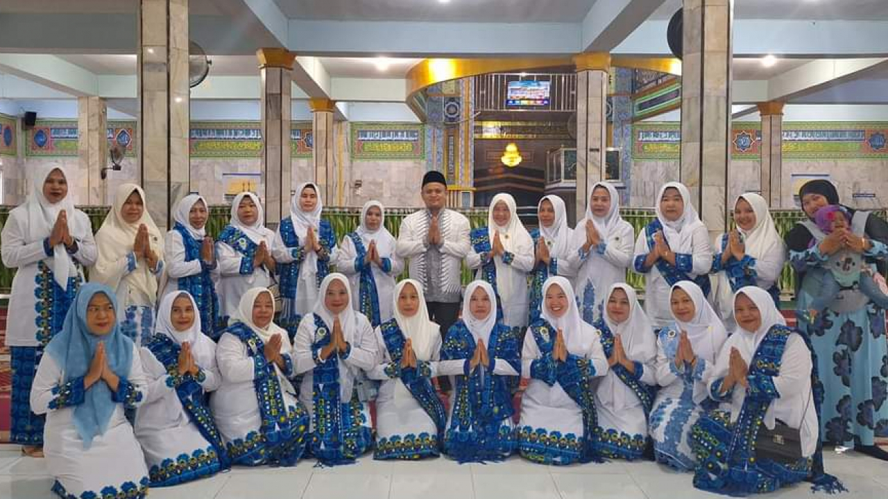 Kegiatan BKMT di Desa Pasar Siulak Gedang