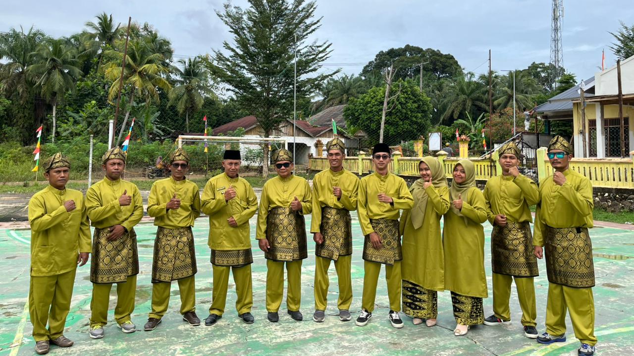 Apel Adat Meriahkan HUT Merangin di Desa Sungai Sahut