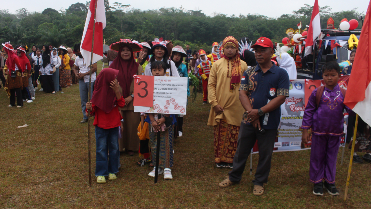 Karnaval Tingkat Desa Perdamaian
