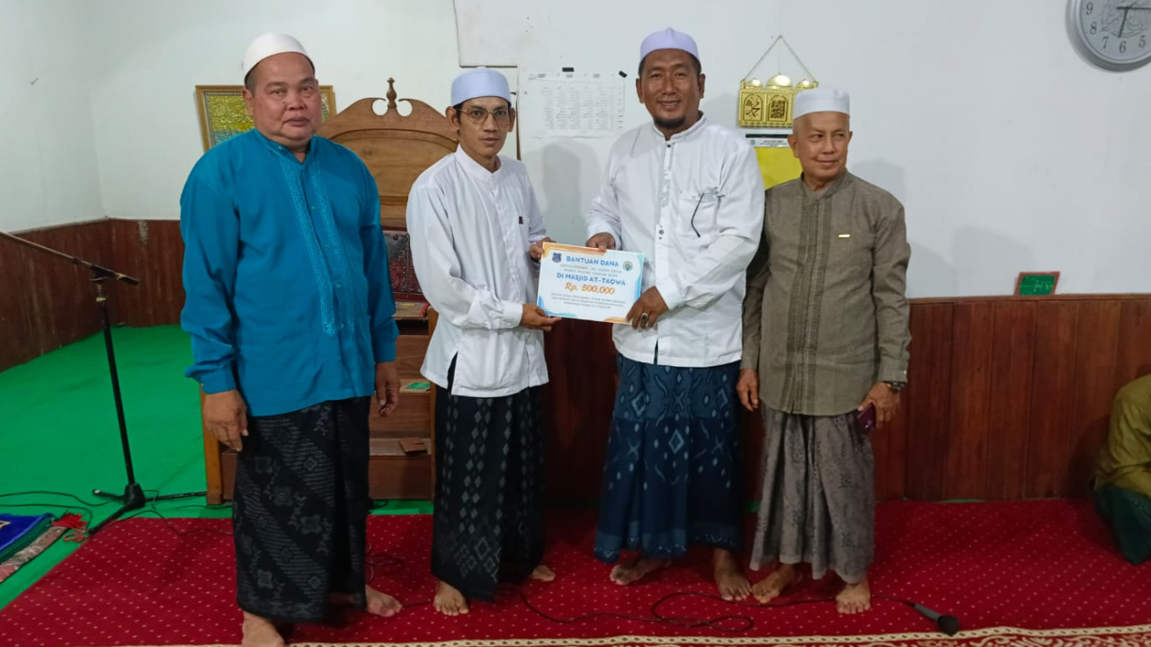 Safari Ramadhan Eratkan Silaturahmi di Parit Pudin