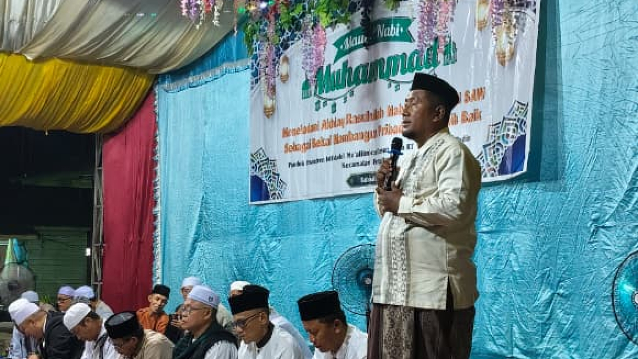 Pemdes Parit Pudin Hadiri Peringatan Maulid Nabi Besar Muhammad SAW di Pondok Pesantren Isti''dadul Mu'alimien