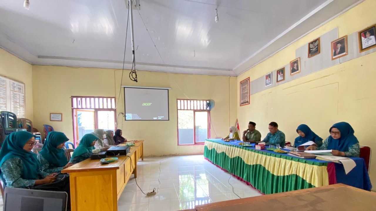 Verifikasi Program PKK Telukkulbi: Evaluasi Pokja IV oleh Tim Kabupaten