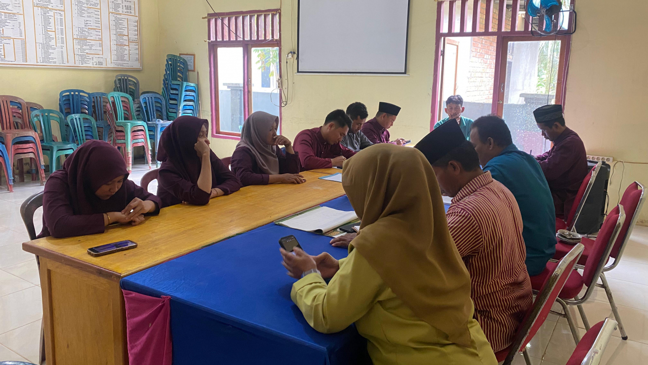 Pemerintah Desa Teluk Kulbi Gelar Rapat Bulanan Awal Tahun 2026