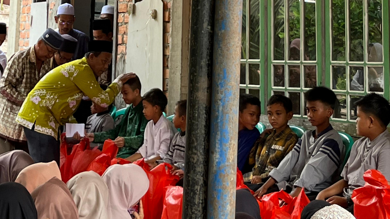 ## Berita Kegiatan Santunan Anak Yatim di Desa Teluk Kulbi