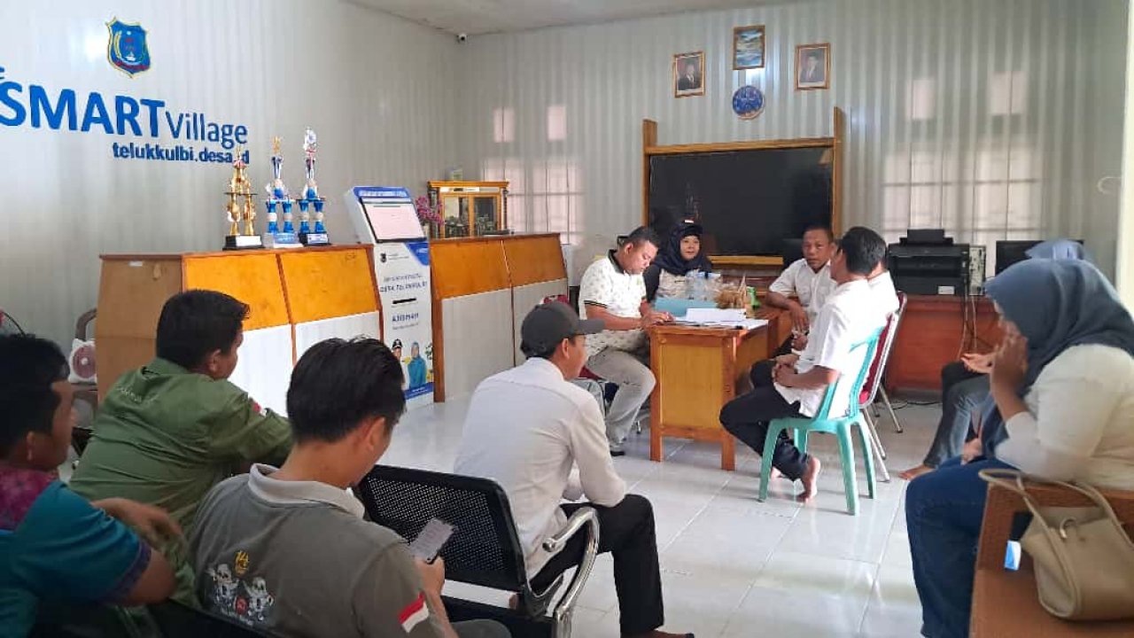 Inspektorat Tanjabbar Kunjungi Desa Teluk Kulbi