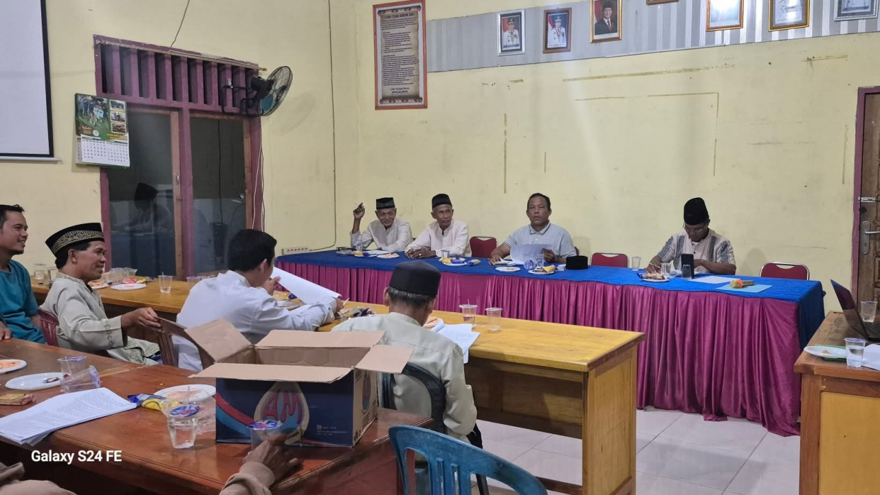Pembentukan Tim Perdes Lembaga Adat Desa Teluk Kulbi