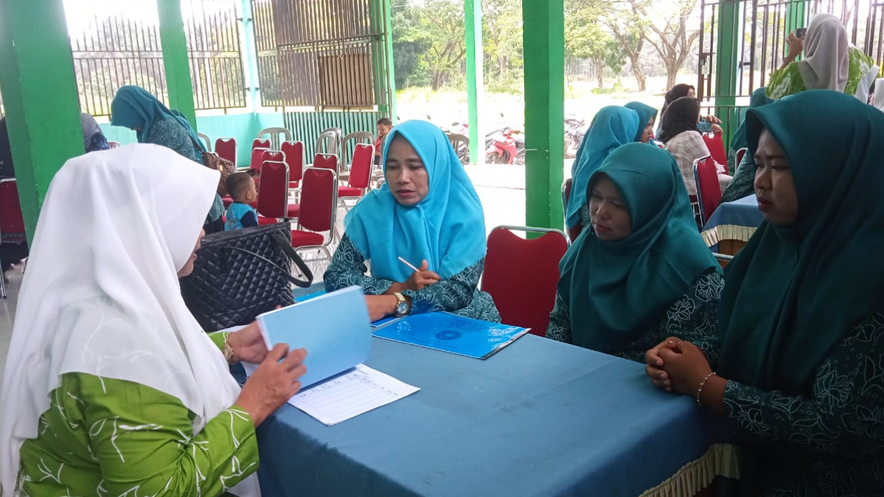 Peningkatan Kapasitas Kader PKK Desa Pandan Sejahtera melalui Pembinaan Teknis Pelaporan