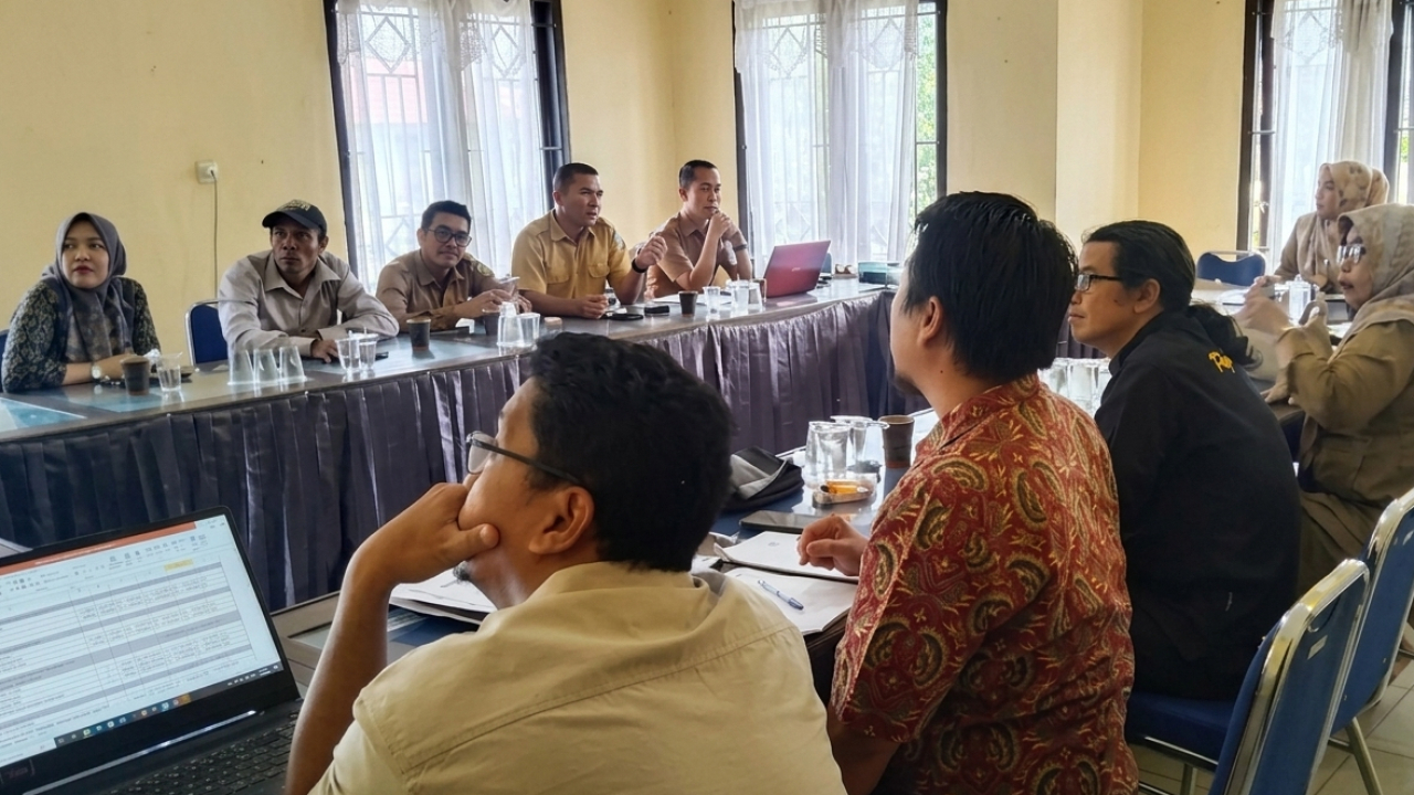 Evaluasi RAPBDes Perubahan Desa Jambu Tahun 2026 Dilaksanakan di Tebo Ulu
