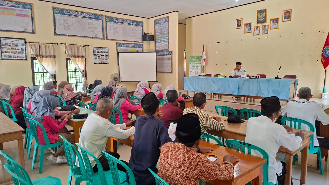 RAPAT KOORDINASI ANTAR LEMBAGA ''SINERGI PEMBANGUNAN DESA'' DI DESA SUMBER AGUNG