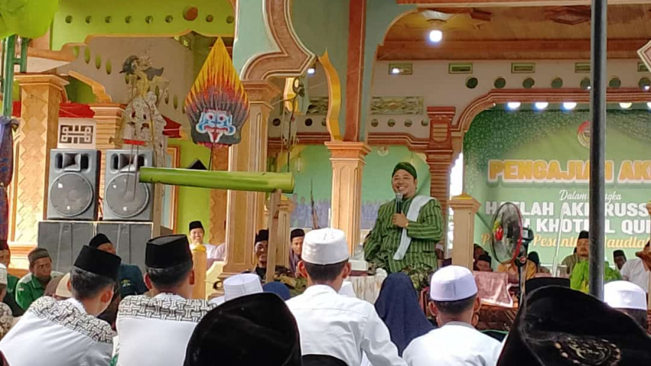 Pengajian Akbar di Pondok Pesantren Raudlatul Asror Desa Sumber Agung