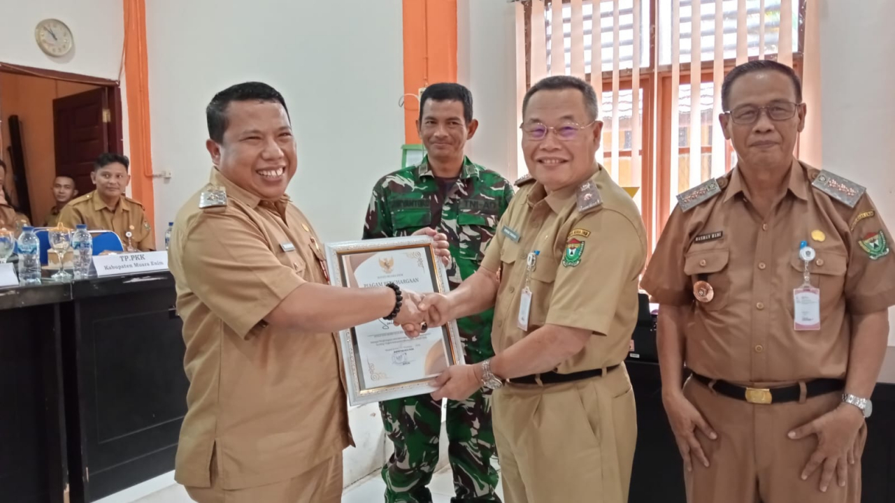 Musrenbang Kecamatan Ujan Mas turut hadir Kepala Desa Muara Gula Baru.