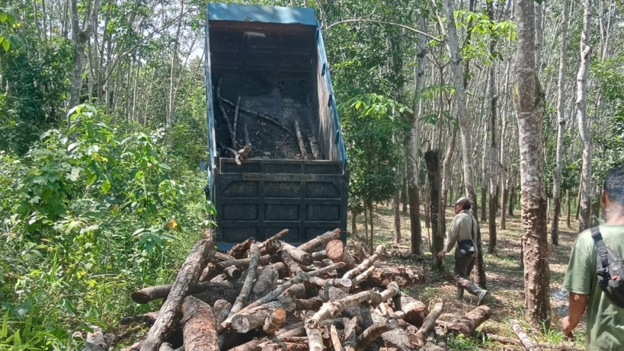 Penertiban Kendaraan Overload di Desa Muara Gula Baru