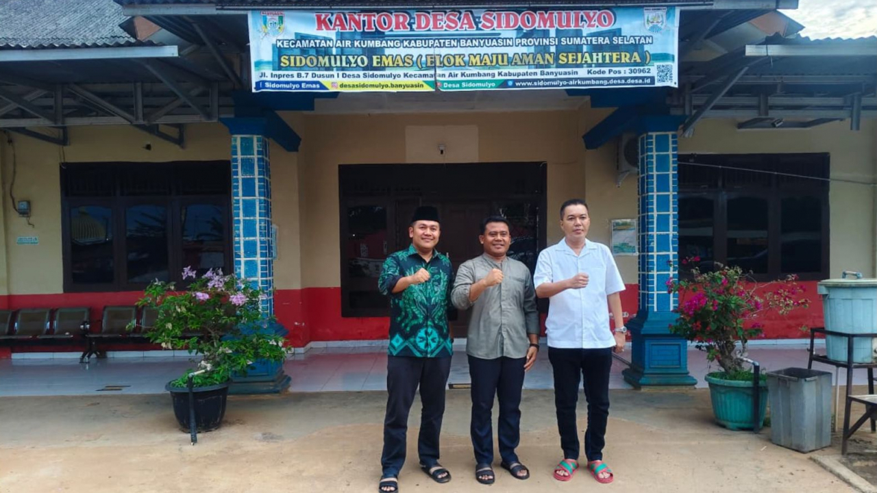 Desa Sidomulyo Kedatangan Anggota DPRD, Membawa Kabar Gembira Bantuan untuk Masyarakat