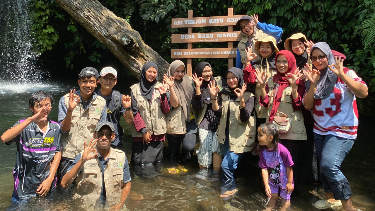 Kelompok 65 KKN Universitas Rampungkan Program Kerja di Desa Baru Manis