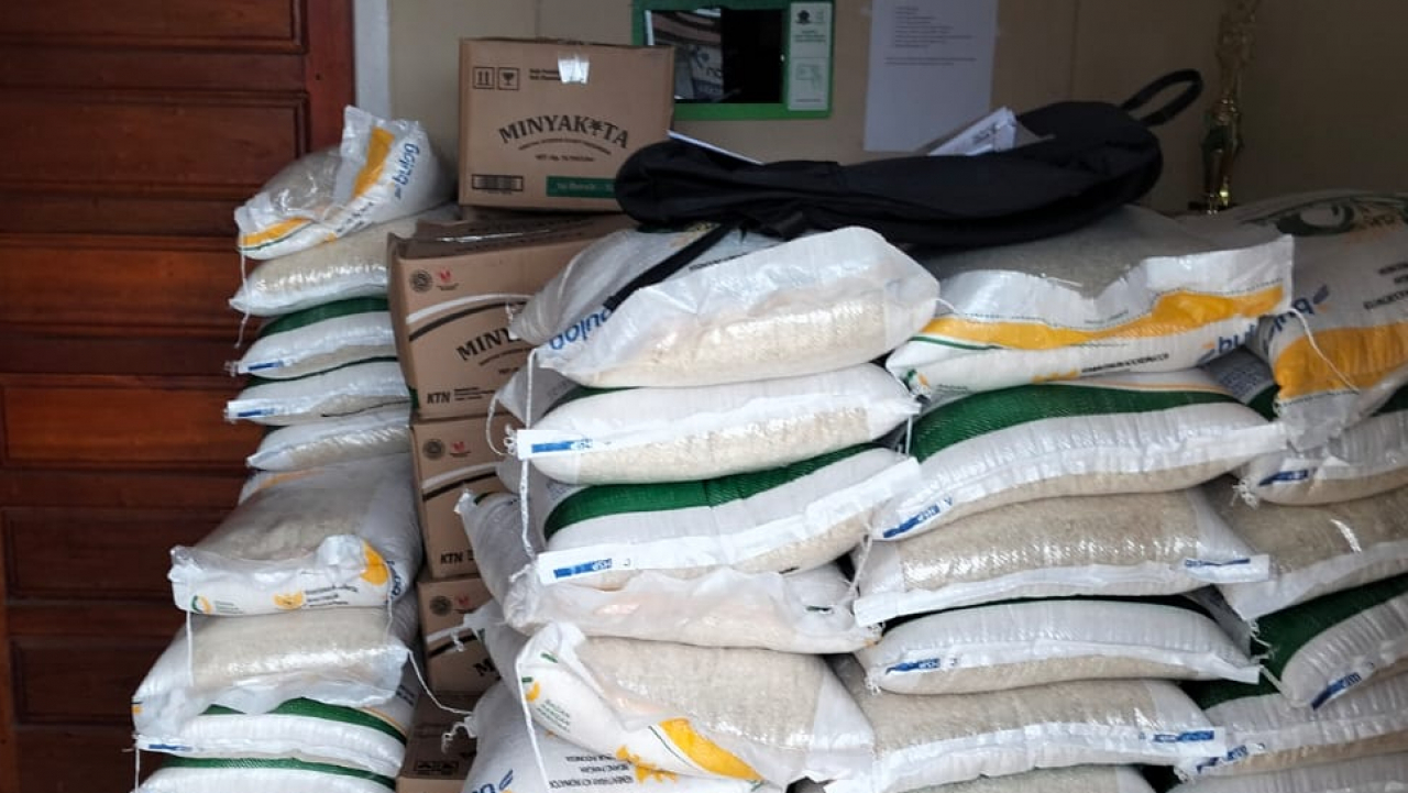 Bantuan Pangan Desa Baru Manis: Penyaluran Tepat Sasaran