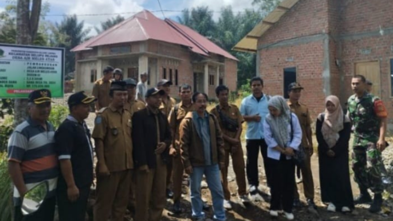 Pembangunan di Desa Air Meles Atas Kecamatan Selupu Rejang Dimulai