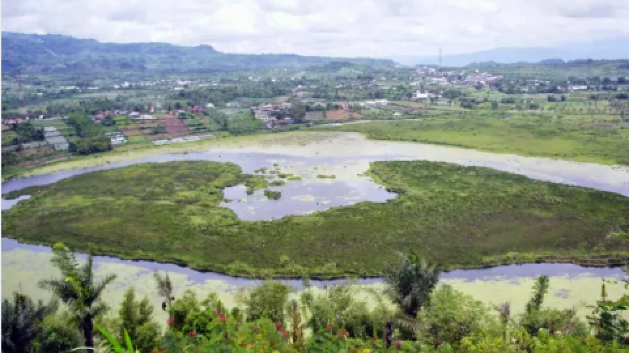 Danau Mas Harun Bastari